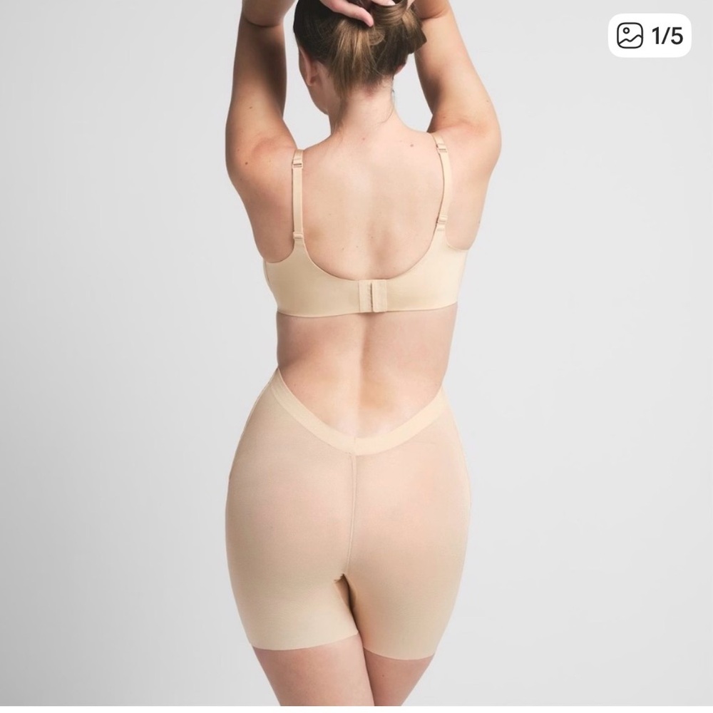 Skims Backless Shapewear Shorts - tan